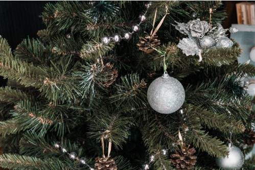 Brighten the Holidays with a Pre-Lit Christmas Tree